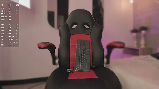 Chatroom XXX en direct de jenaa_