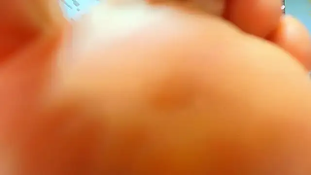 Chat XXX ao vivo de Naughty_Kittenm