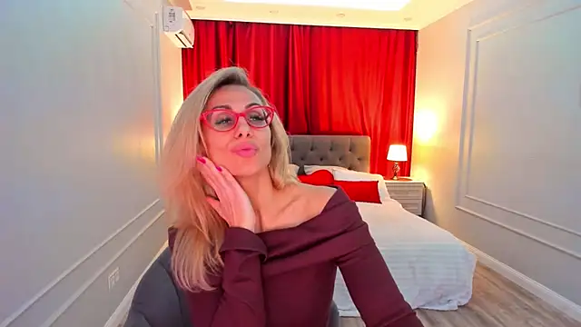 MuseOfStagen Live XXX chat