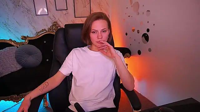 Živý XXX chat ShyySiren