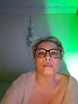 LunaBlaise Chat XXX in diretta