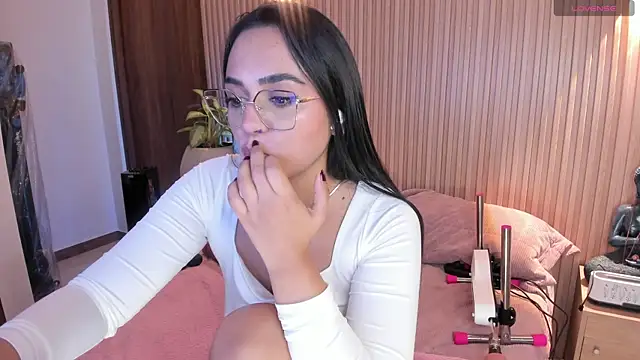 AMELIE_xxn Live XXX chat