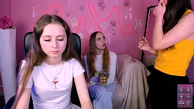 rebecca_smile webcam show