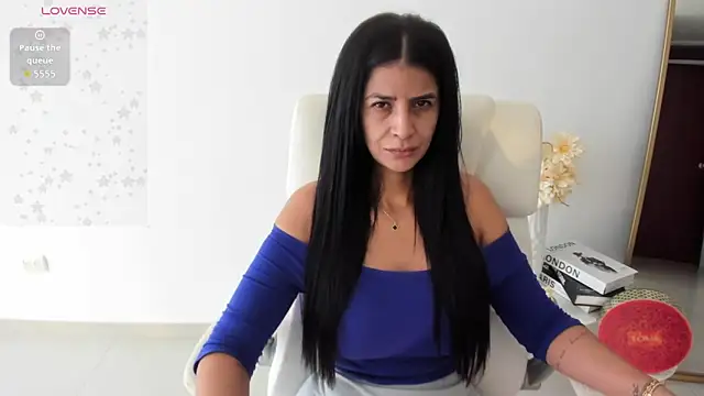 Sembang XXX Secara Langsung renata_t_