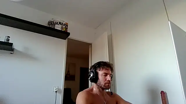 Chatroom XXX en direct de alpha-hunk