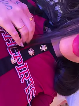 دردشة OnlyRima الجنسية المباشرة