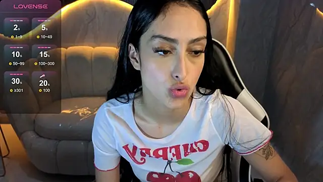 Tifany_Tx: онлайн-секс-чат