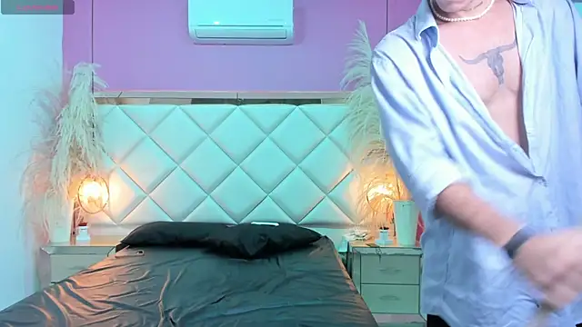 AngeloRoush Webcam show