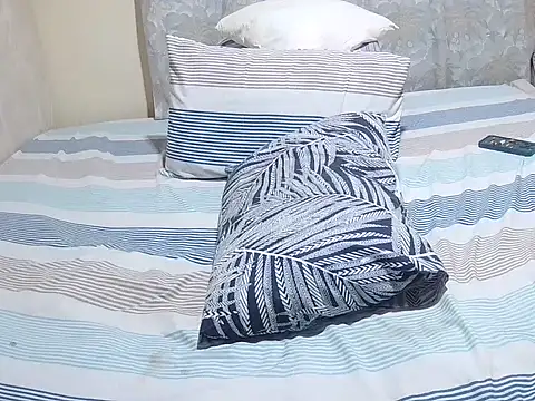 slender_sweetn Live XXX chat