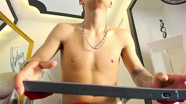 Chat XXX Live DylanRoyce_