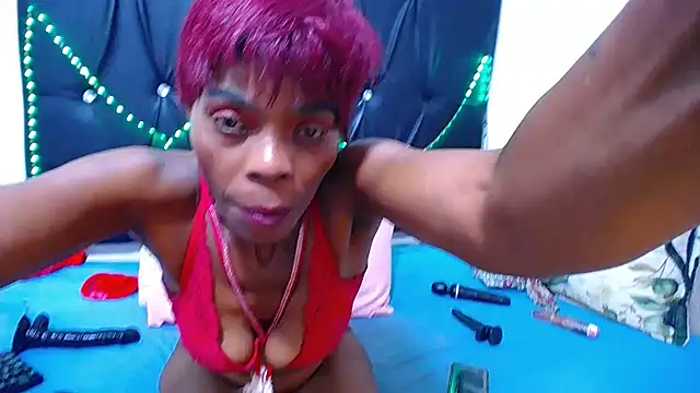 MaturePrettyLady01 Webcam Show