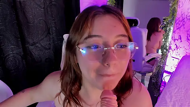 Sakura_lux Live XXX-Chat