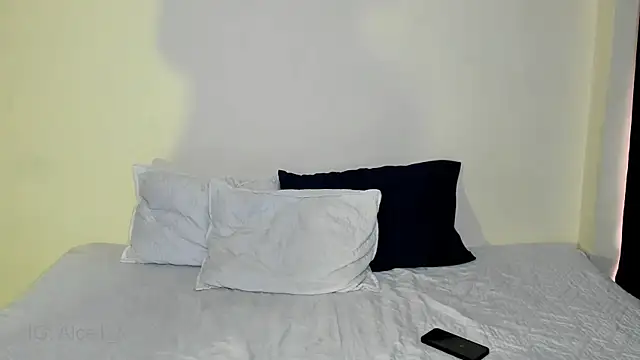 Alice_fox__- Live XXX-chat