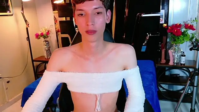 Stefany_PiInk élő XXX-chatje