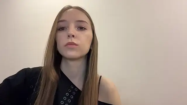 TanjaBrounson live XXX chat