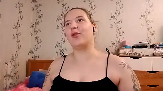 symmetryinvoid Webcam Show