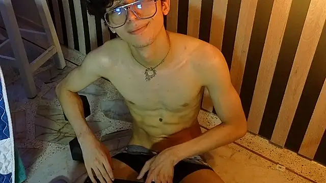 Twink_Sebas7 Chat XXX live