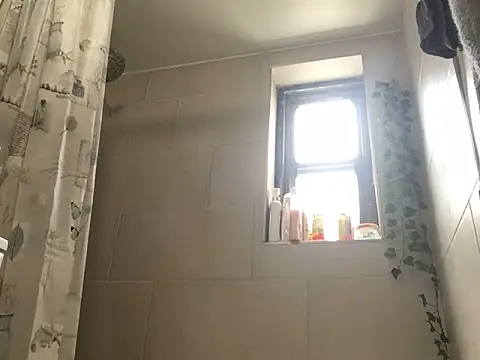 littyleesh1n Live XXX chat