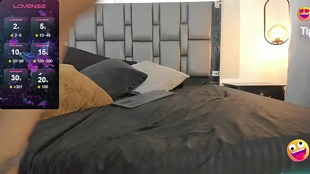 pretty_ariiel লাইভ XXX চ্যাট