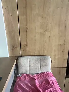 Nina_blain Chat XXX in diretta