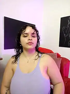 SeleneLuminari8's Live XXX Chat