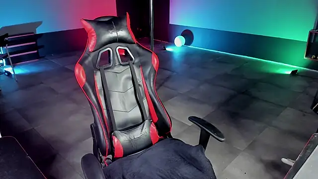 dirty-bossのライブXXXチャット