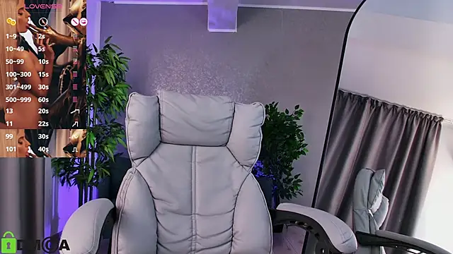 SelenaDaze live XXX chat