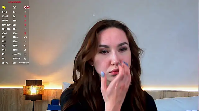 EmilyGray__ 即時 XXX 聊天