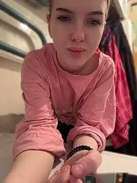 Chat +18 de KayShaw ao vivo