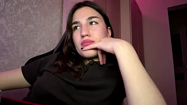 Chat +18 de Mary_Nitherson ao vivo