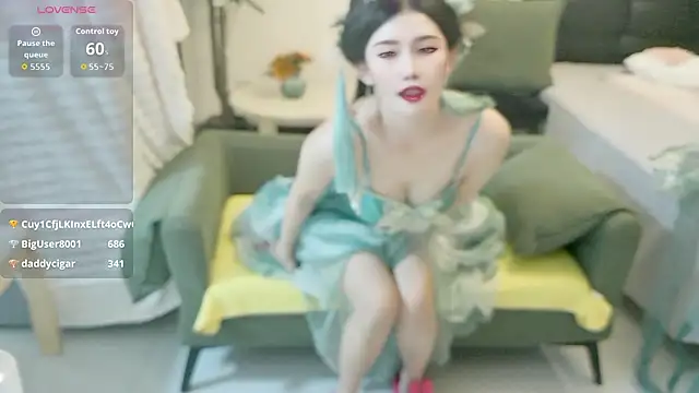 NANA-EET – Live XXX-chat