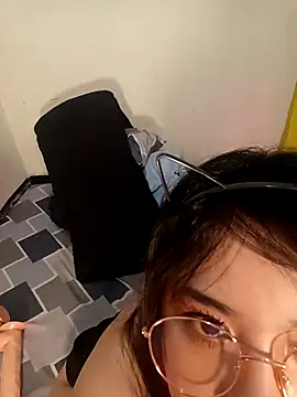 Chall_mee live XXX chat