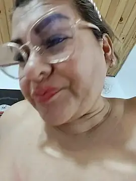 AlexxiaaMat live XXX chat