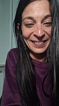 Viola43 live XXX chat