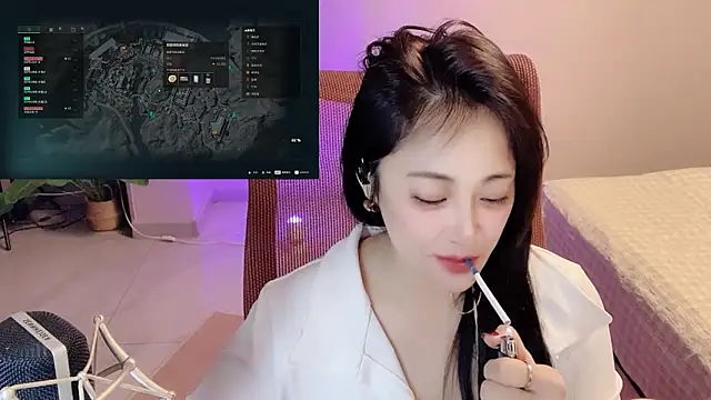 Daisy-77 live XXX chat