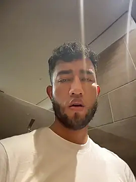 XXX chat uživo modela liam_bronw