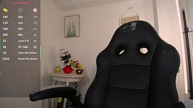 QueenRose94 Live XXX Chat