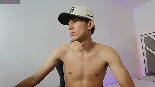 Valentino_Rey webkamerás műsora