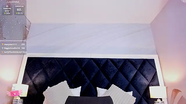 Chat +18 de Aprillbrunette ao vivo