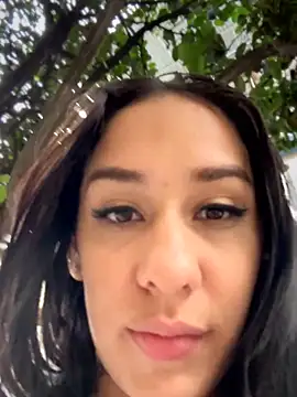 Chat +18 de __IRIS__ ao vivo