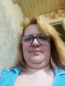 Forest-Lady live XXX chat