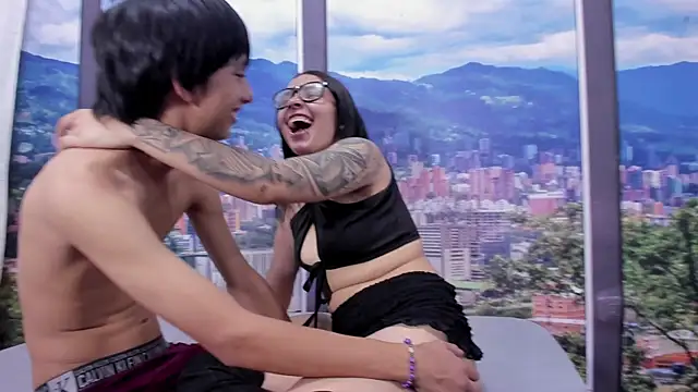 NickAndTylor live XXX chat