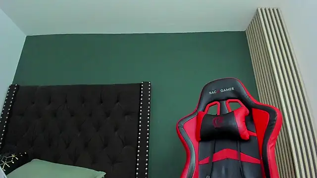 lilith_davis: απευθείας συνομιλία ΧΧΧ