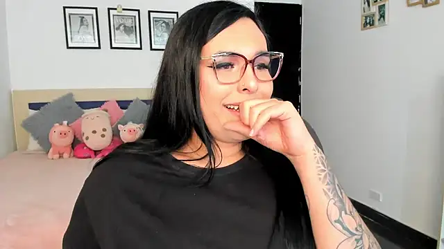 Show modela naty_pink na web-kameri