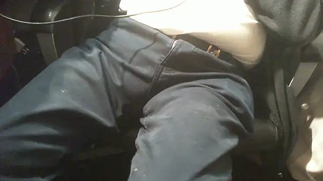 Webkamerová show nonnomaturobisex