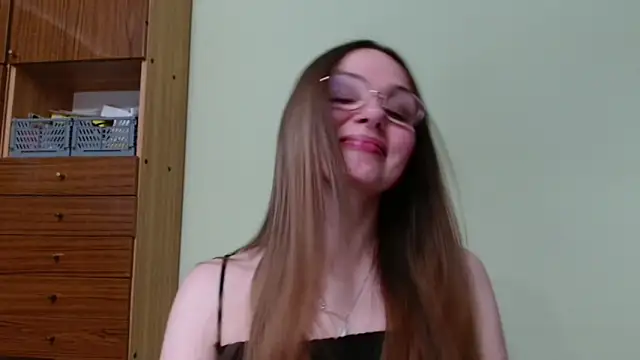 LooveELLYx's Live XXX Chat