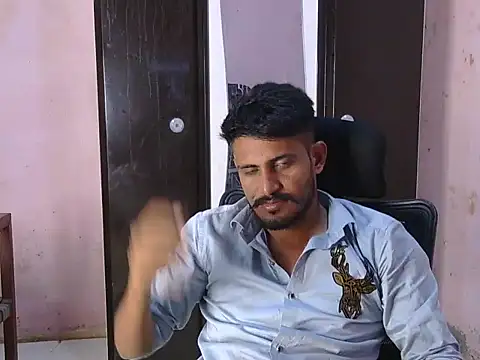 Онлайн чат XXX HotXKrish