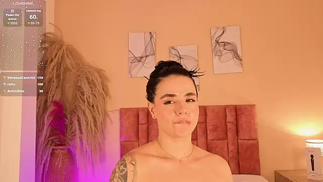 emmy_danielssn Live XXX chat