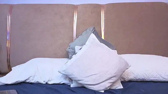 Tommas_Jhonson 라이브 XXX 채팅