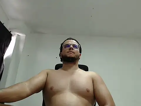 Pokazy przed kamerką – Masterboy00